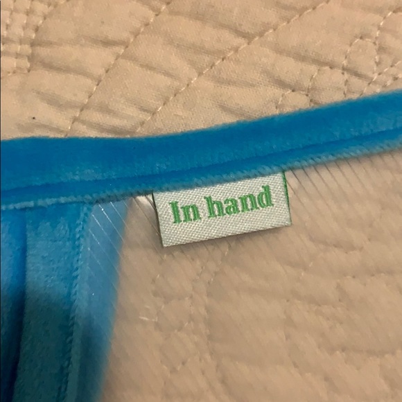 Dog collar size medium. - Picture 2 of 4